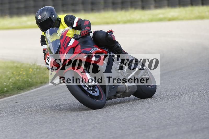 /15 13.05.2025 Max Racing ADR/Gruppe gruen/114